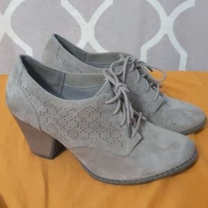 Dr Scholl's perforated lace up bootie